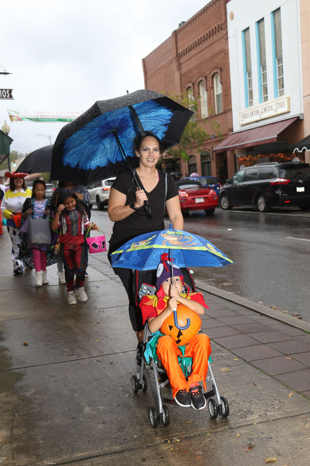 Halloween Trick or Treat Downtown Morganton 2019-9570.JPG